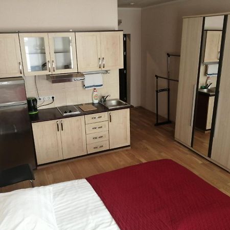 Telliskivi Apartment Reval Esterno foto