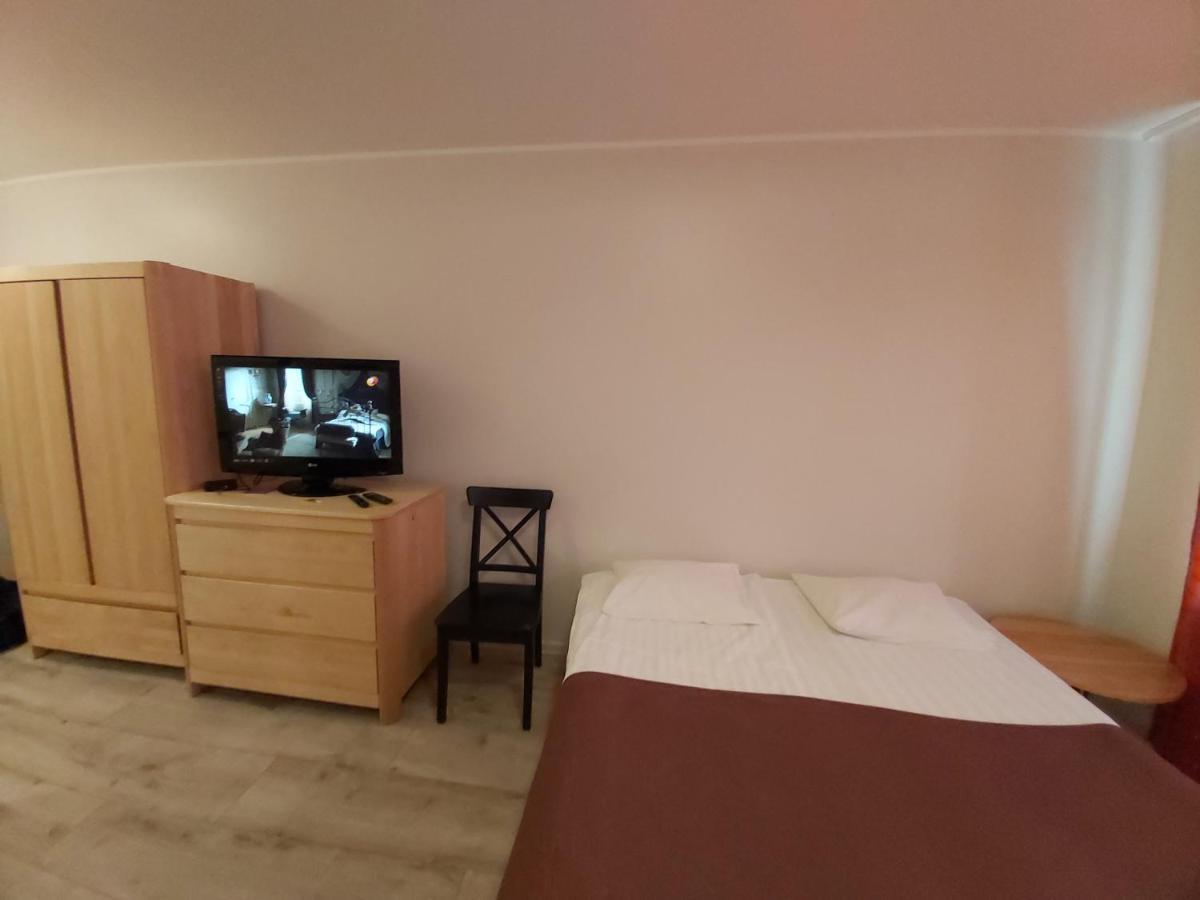 Telliskivi Apartment Reval Esterno foto