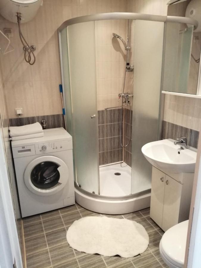 Telliskivi Apartment Reval Esterno foto