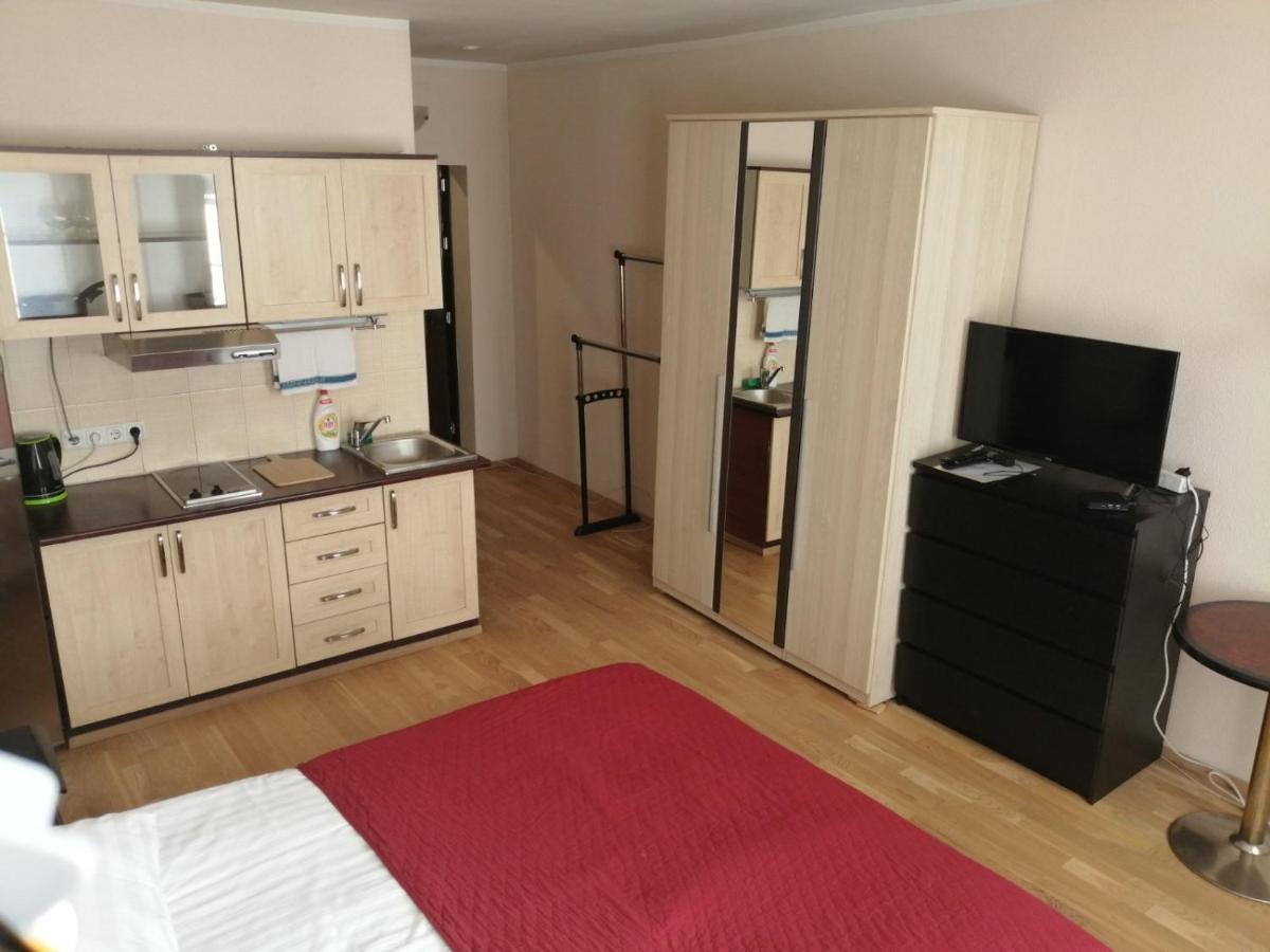 Telliskivi Apartment Reval Esterno foto